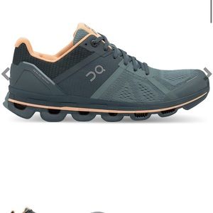 On cloud, CloudAce 8 Running Shoe Gray Sea- Almond